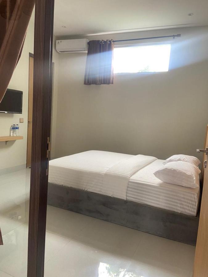 Wisma Lotus 2 Syariah Banyumas Bagian luar foto
